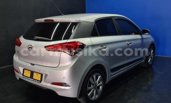 Buy Used Hyundai i20 Silver Car in Bulawayo in Bulawayo Buy Used Hyundai i20 Silver Car in Bulawayo in Bulawayo