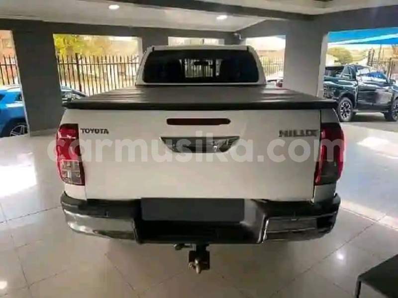 Big with watermark toyota hilux bulawayo bulawayo 35030