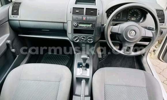 Buy Used Volkswagen Polo Silver Car in Beitbridge in Matabeleland South Buy Used Volkswagen Polo Silver Car in Beitbridge in Matabeleland South