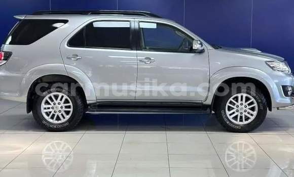 Buy Used Toyota Fortuner Silver Car in Beitbridge in Matabeleland South Buy Used Toyota Fortuner Silver Car in Beitbridge in Matabeleland South