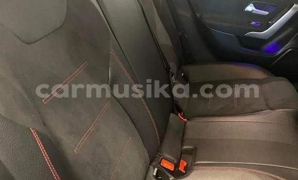 Buy Used Mercedes-Benz A200 Blue Car in Beitbridge in Matabeleland South Buy Used Mercedes-Benz A200 Blue Car in Beitbridge in Matabeleland South