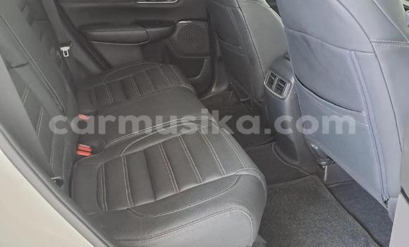 Buy Used Honda CR–V White Car in Beitbridge in Matabeleland South Buy Used Honda CR–V White Car in Beitbridge in Matabeleland South