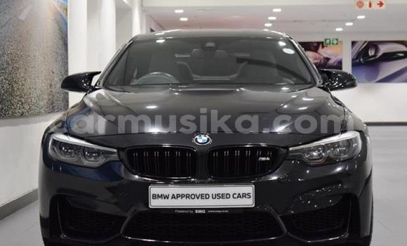 Nunua Ilio tumika BMW M4 Nyeusi Gari ndani ya Bulawayo nchini Bulawayo