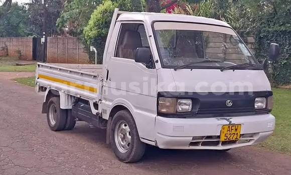 Buy Used Toyota bB Green Car in Harare in Harare Buy Used Toyota bB Green Car in Harare in Harare