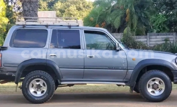 Buy Used Toyota Land Cruiser Green Car in Harare in Harare Buy Used Toyota Land Cruiser Green Car in Harare in Harare