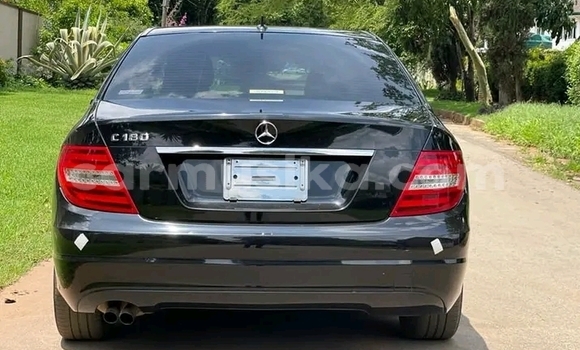 Tenga Tsaru Mercedes-Benz C180 coupe Nhema Mota in Harare in Harare