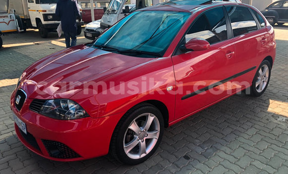 Acheter Occasion Voiture SEAT Ibiza Rouge à Beitbridge, Matabeleland South Acheter Occasion Voiture SEAT Ibiza Rouge à Beitbridge, Matabeleland South