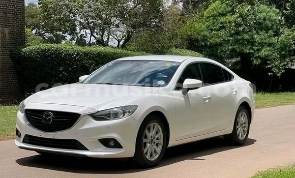 Nunua Ilio tumika Mazda Atenza Nyeupe Gari ndani ya Harare nchini Harare