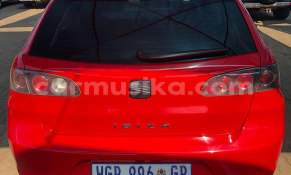 Acheter Occasion Voiture SEAT Ibiza Rouge à Beitbridge, Matabeleland South Acheter Occasion Voiture SEAT Ibiza Rouge à Beitbridge, Matabeleland South
