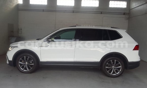Acheter Occasion Voiture Volkswagen Tiguan Blanc à Harare, Harare Acheter Occasion Voiture Volkswagen Tiguan Blanc à Harare, Harare