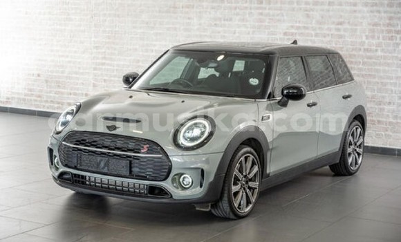 Tenga Tsaru Mini Cooper S clubman Sirivha Mota in Harare in Harare