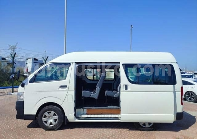 Big with watermark toyota hiace matabeleland south beitbridge 35087