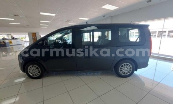 Acheter Occasion Voiture Hyundai Starex Noir à Harare, Harare Acheter Occasion Voiture Hyundai Starex Noir à Harare, Harare