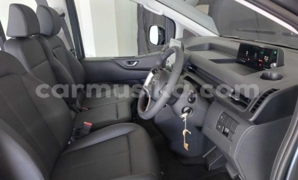 Acheter Occasion Voiture Hyundai Starex Noir à Harare, Harare Acheter Occasion Voiture Hyundai Starex Noir à Harare, Harare