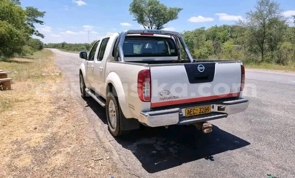Acheter Occasion Voiture Nissan Navara Blanc à Harare, Harare