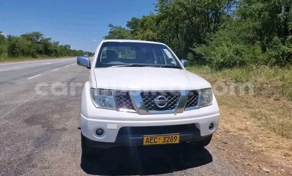 Acheter Occasion Voiture Nissan Navara Blanc à Harare, Harare Acheter Occasion Voiture Nissan Navara Blanc à Harare, Harare
