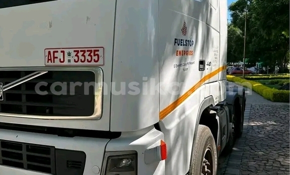 Acheter Occasion Voiture Volvo 440 Blanc à Harare, Harare Acheter Occasion Voiture Volvo 440 Blanc à Harare, Harare