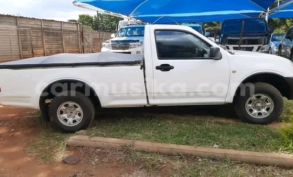 Acheter Occasion Voiture Isuzu MU Blanc à Harare, Harare Acheter Occasion Voiture Isuzu MU Blanc à Harare, Harare