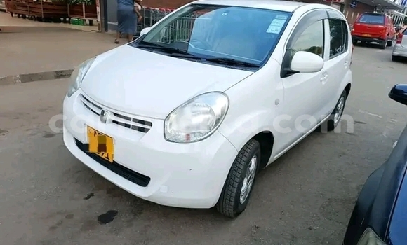 Acheter Occasion Voiture Toyota Passo Blanc à Harare, Harare Acheter Occasion Voiture Toyota Passo Blanc à Harare, Harare