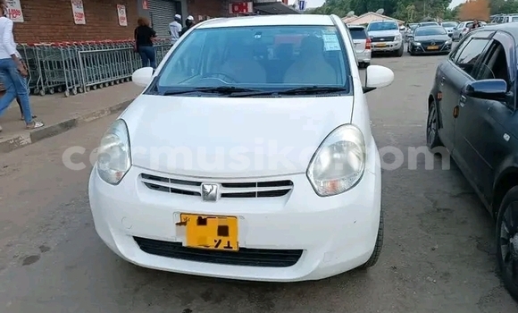 Acheter Occasion Voiture Toyota Passo Blanc à Harare, Harare Acheter Occasion Voiture Toyota Passo Blanc à Harare, Harare