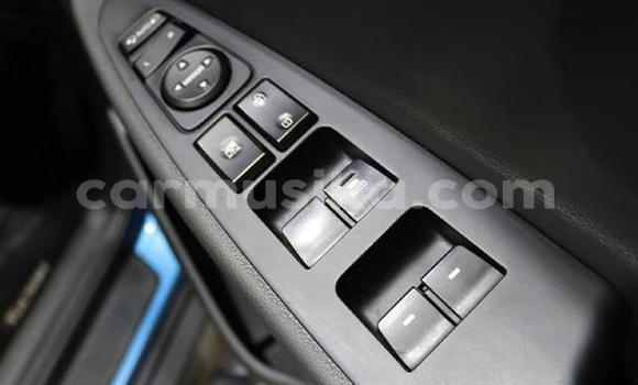 Buy Used Hyundai Tucson Blue Car in Beitbridge in Matabeleland South Buy Used Hyundai Tucson Blue Car in Beitbridge in Matabeleland South