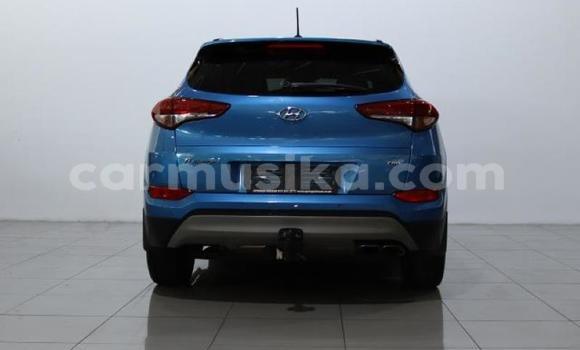 Buy Used Hyundai Tucson Blue Car in Beitbridge in Matabeleland South Buy Used Hyundai Tucson Blue Car in Beitbridge in Matabeleland South