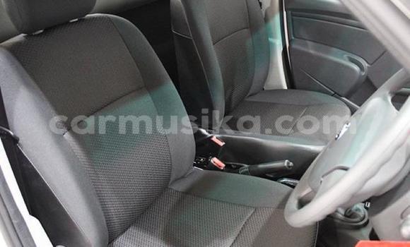 Buy Used Nissan NP 300 White Car in Beitbridge in Matabeleland South Buy Used Nissan NP 300 White Car in Beitbridge in Matabeleland South