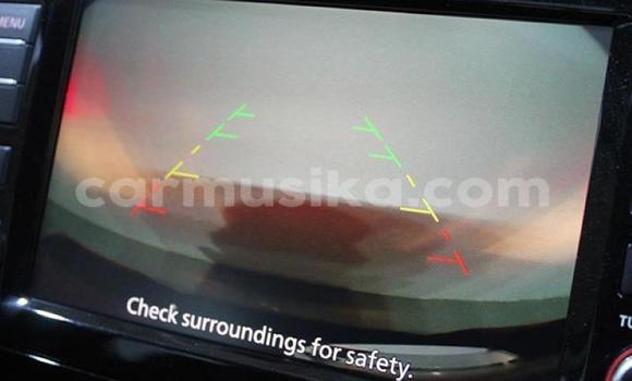 Buy Used Nissan Navara Red Car in Bulawayo in Bulawayo Buy Used Nissan Navara Red Car in Bulawayo in Bulawayo