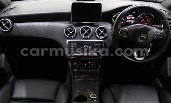 Buy Used Mercedes-Benz A200 Silver Car in Beitbridge in Matabeleland South Buy Used Mercedes-Benz A200 Silver Car in Beitbridge in Matabeleland South