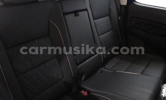 Buy Used GMC Sierra Blue Car in Beitbridge in Matabeleland South Buy Used GMC Sierra Blue Car in Beitbridge in Matabeleland South