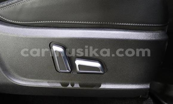 Buy Used GMC Sierra Blue Car in Beitbridge in Matabeleland South Buy Used GMC Sierra Blue Car in Beitbridge in Matabeleland South