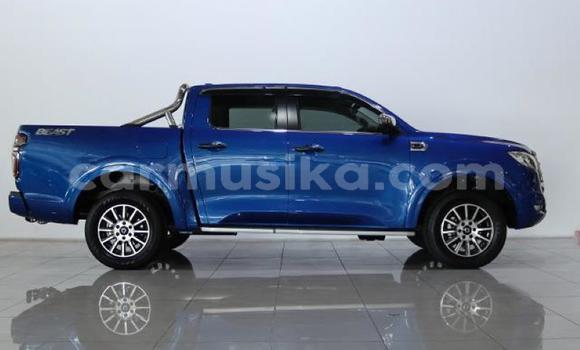 Buy Used GMC Sierra Blue Car in Beitbridge in Matabeleland South Buy Used GMC Sierra Blue Car in Beitbridge in Matabeleland South