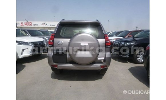 Nunua Imported Toyota Prado Nyingine Gari ndani ya Import - Dubai nchini Harare Nunua Imported Toyota Prado Nyingine Gari ndani ya Import - Dubai nchini Harare