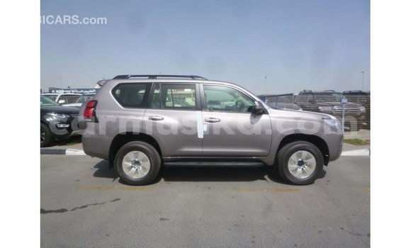 Nunua Imported Toyota Prado Nyingine Gari ndani ya Import - Dubai nchini Harare Nunua Imported Toyota Prado Nyingine Gari ndani ya Import - Dubai nchini Harare