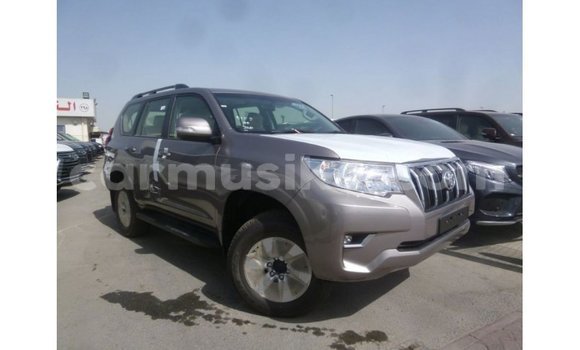 Nunua Imported Toyota Prado Nyingine Gari ndani ya Import - Dubai nchini Harare Nunua Imported Toyota Prado Nyingine Gari ndani ya Import - Dubai nchini Harare
