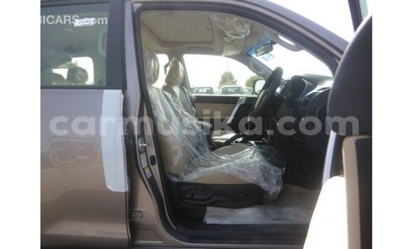 Nunua Imported Toyota Prado Nyingine Gari ndani ya Import - Dubai nchini Harare Nunua Imported Toyota Prado Nyingine Gari ndani ya Import - Dubai nchini Harare