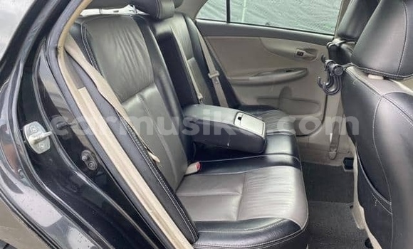 Acheter Occasion Voiture Toyota Corolla Noir à Beitbridge, Matabeleland South Acheter Occasion Voiture Toyota Corolla Noir à Beitbridge, Matabeleland South