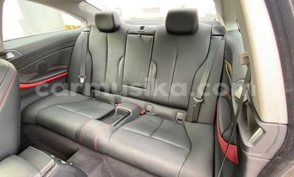 Acheter Occasion Voiture BMW 4-Series Noir à Beitbridge, Matabeleland South Acheter Occasion Voiture BMW 4-Series Noir à Beitbridge, Matabeleland South