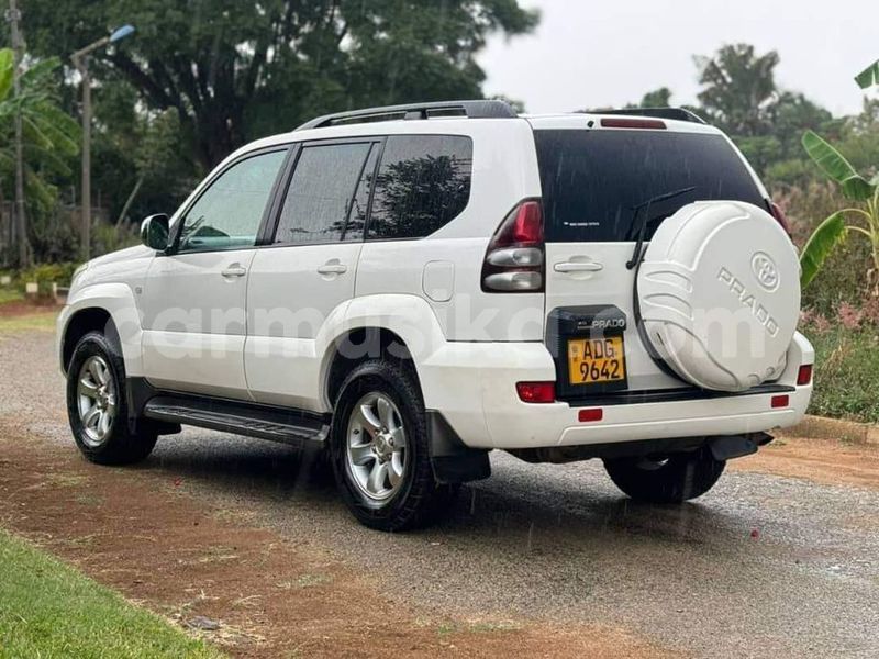 Big with watermark toyota prado harare harare 35148