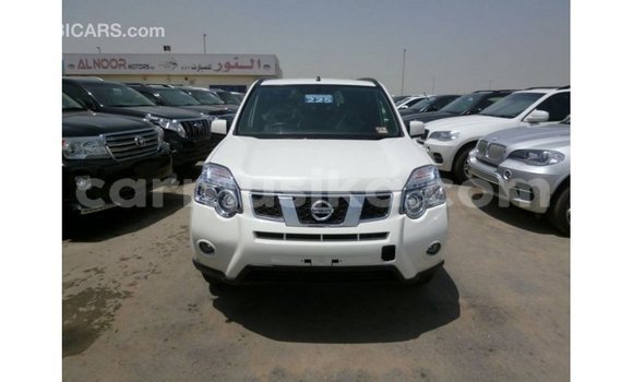 Nunua Imported Nissan Evalia Nyeupe Lori ndani ya Import - Dubai nchini Harare Nunua Imported Nissan Evalia Nyeupe Lori ndani ya Import - Dubai nchini Harare