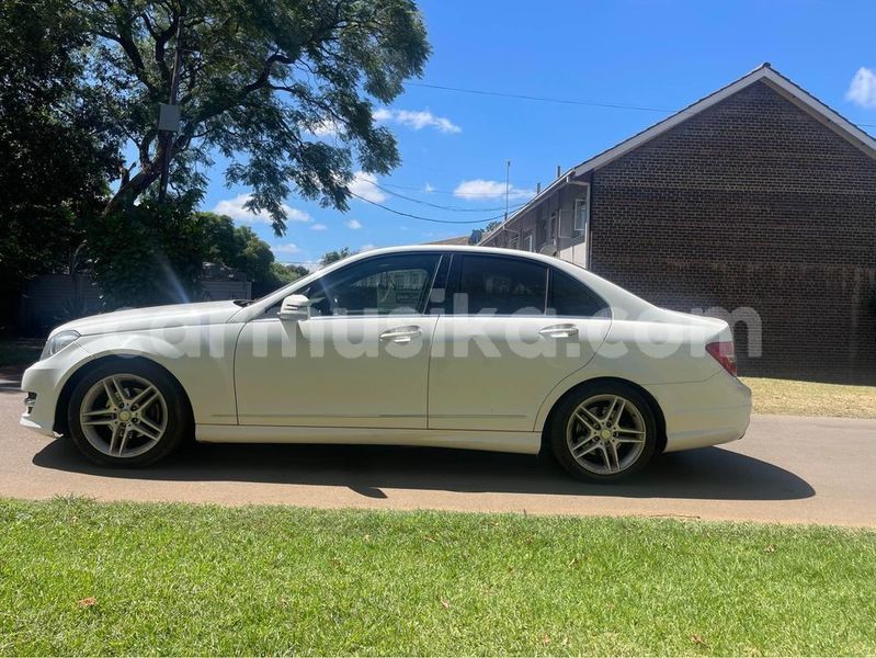 Big with watermark mercedes benz a200 harare harare 35179