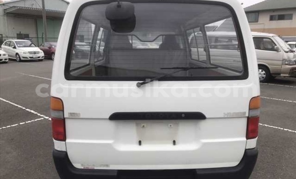 Tenga Tsaru Toyota Hiace Chena Mota in Beitbridge in Matabeleland South Tenga Tsaru Toyota Hiace Chena Mota in Beitbridge in Matabeleland South