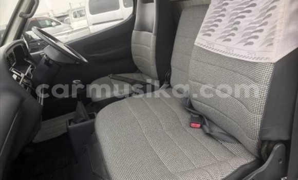 Tenga Tsaru Toyota Hiace Chena Mota in Beitbridge in Matabeleland South Tenga Tsaru Toyota Hiace Chena Mota in Beitbridge in Matabeleland South