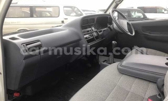 Tenga Tsaru Toyota Hiace Chena Mota in Beitbridge in Matabeleland South Tenga Tsaru Toyota Hiace Chena Mota in Beitbridge in Matabeleland South