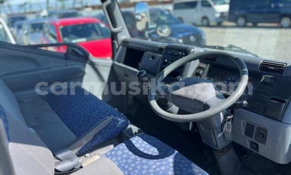 Tenga Tsaru Mitsubishi Canter Chena Rori in Beitbridge in Matabeleland South Tenga Tsaru Mitsubishi Canter Chena Rori in Beitbridge in Matabeleland South