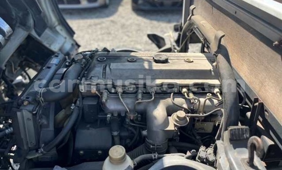 Tenga Tsaru Mitsubishi Canter Chena Rori in Beitbridge in Matabeleland South Tenga Tsaru Mitsubishi Canter Chena Rori in Beitbridge in Matabeleland South