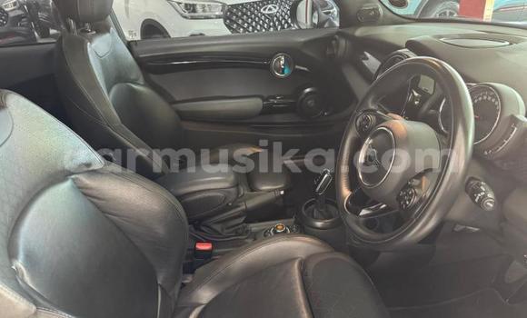 Buy Used MINI Cooper Blue Car in Beitbridge in Matabeleland South Buy Used MINI Cooper Blue Car in Beitbridge in Matabeleland South