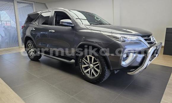 Buy Used Toyota Fortuner Silver Car in Harare in Harare Buy Used Toyota Fortuner Silver Car in Harare in Harare
