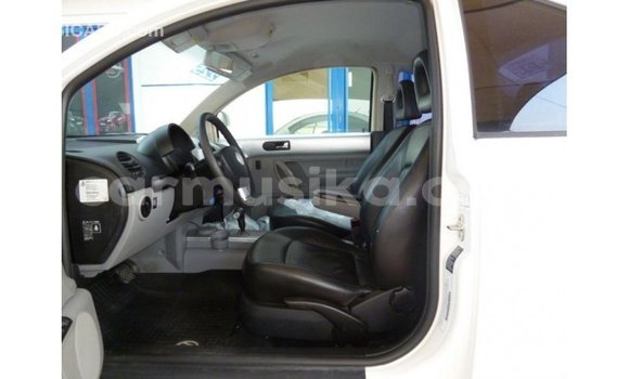 Buy Import Volkswagen Beetle White Car in Import - Dubai in Harare Buy Import Volkswagen Beetle White Car in Import - Dubai in Harare