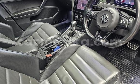 Buy Used Volkswagen Golf R Black Car in Bulawayo in Bulawayo Buy Used Volkswagen Golf R Black Car in Bulawayo in Bulawayo